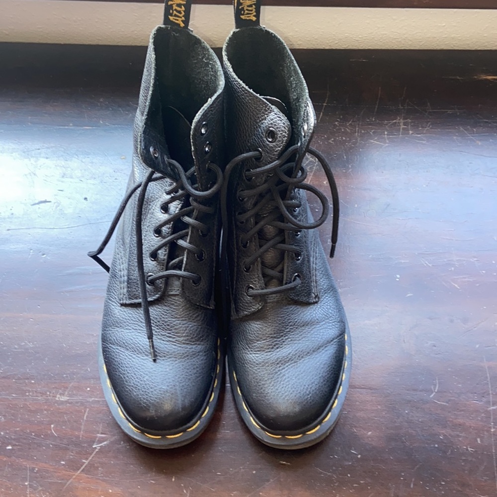 Black Dr. Martens-Gently Used